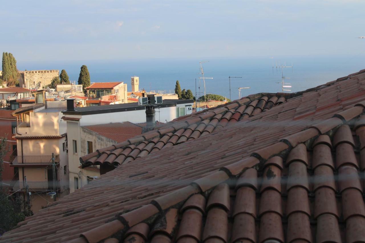 Taormina Casa Sarina Apartman Kültér fotó